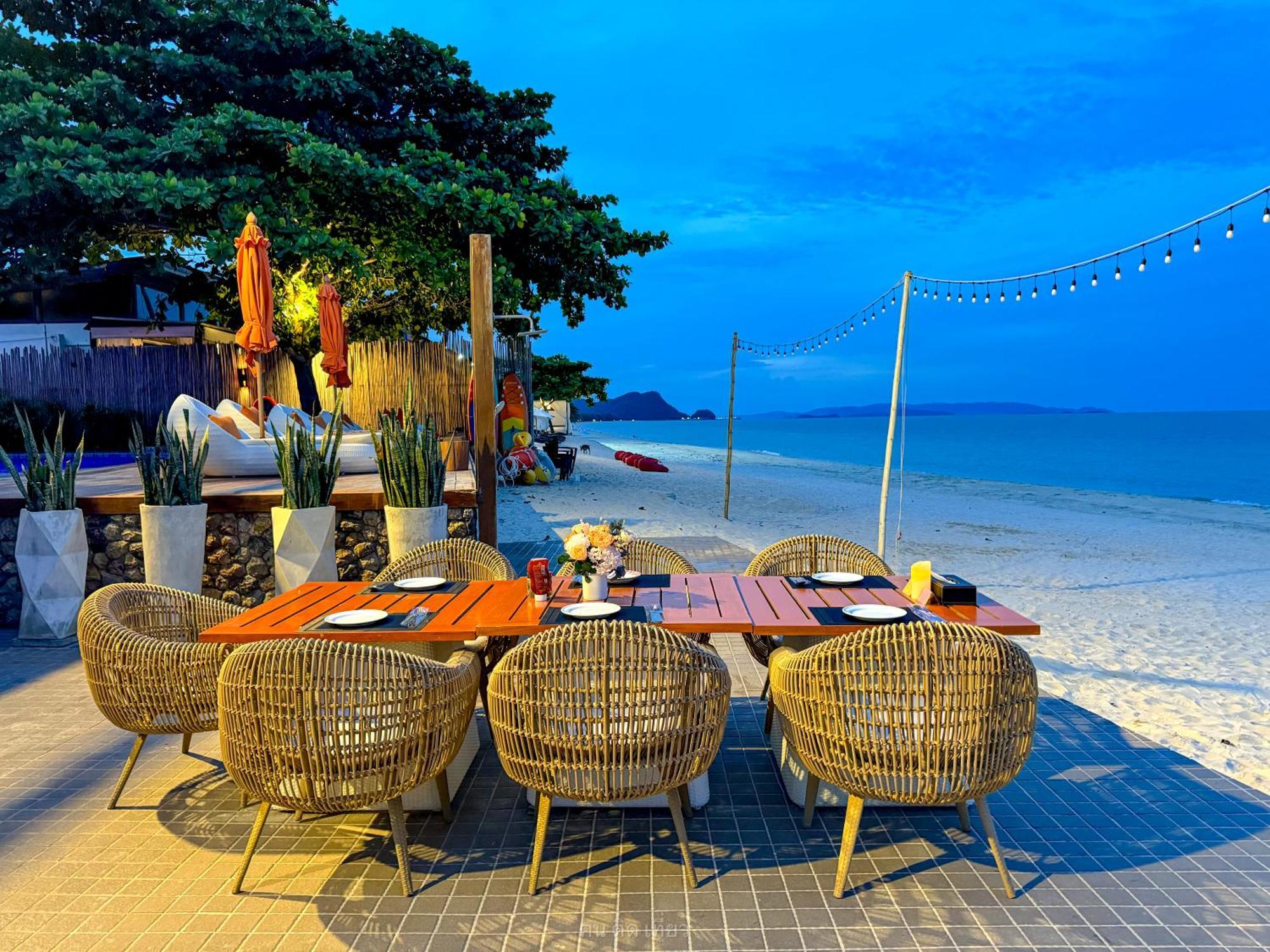 Yotaka Khanom Exterior photo